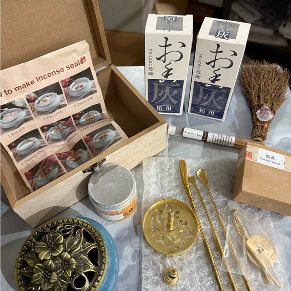 Make your own Insense Seals - Picture 2 of 4